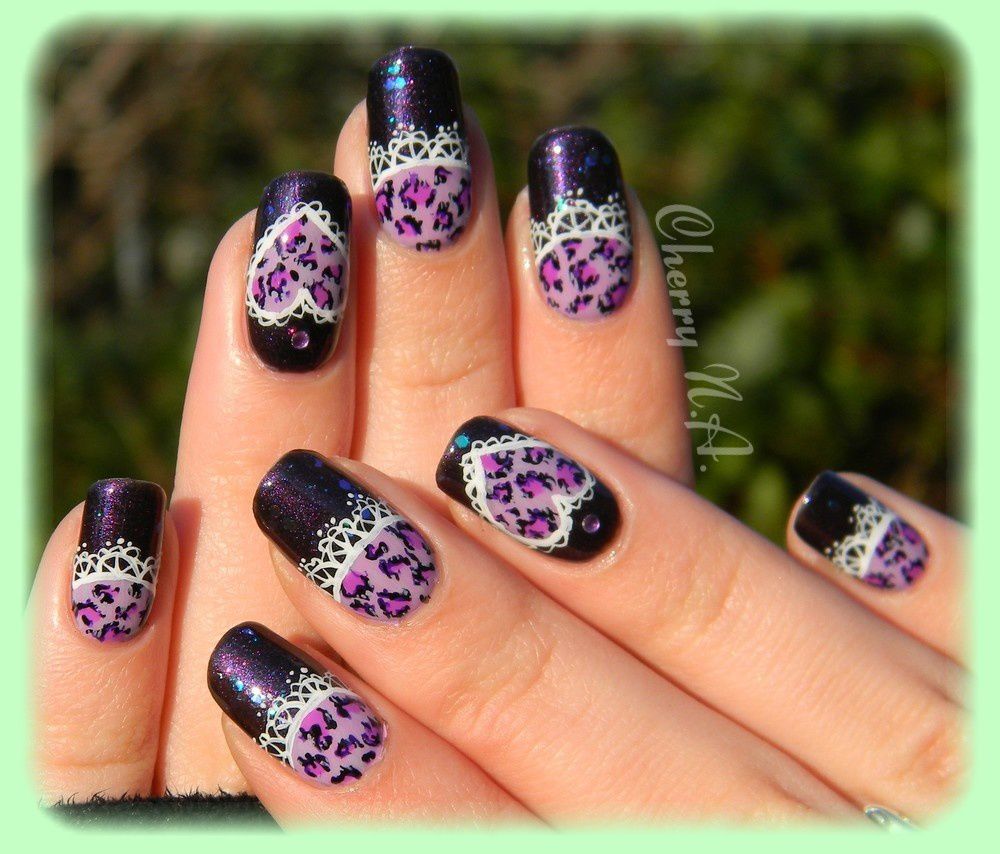 http://a404.idata.over-blog.com/5/04/91/59/Nail-art-2/nail-art-ongle-leopard-violet-dentelle-coeur-10.JPG